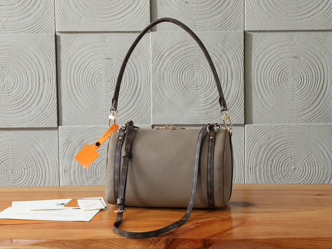 Top-tier Authentic-Grade Quality handbag Size: 17 x 13.5 x 26 cm