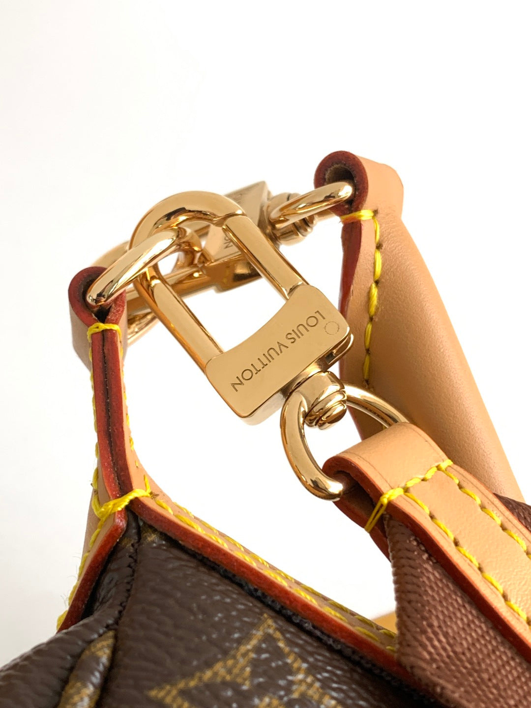 Top-tier Authentic-Grade Quality handbag Size: 28.0 x 15.0 x 7.0 cm