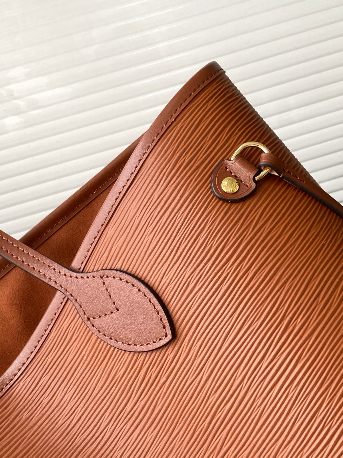 Top-tier Authentic-Grade Quality handbag Size: 32 x 29 x 17 cm