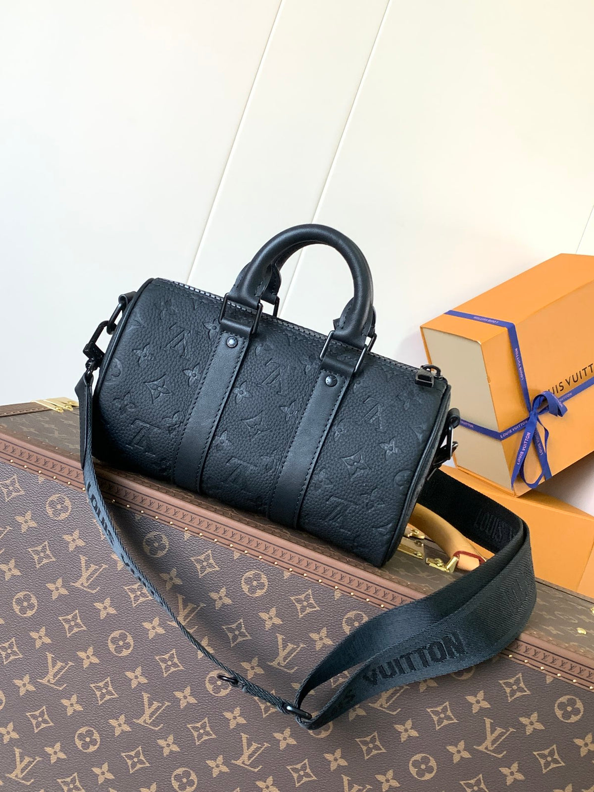 Top-tier Authentic-Grade Quality handbag Size: 25 x 15 x 11 cm