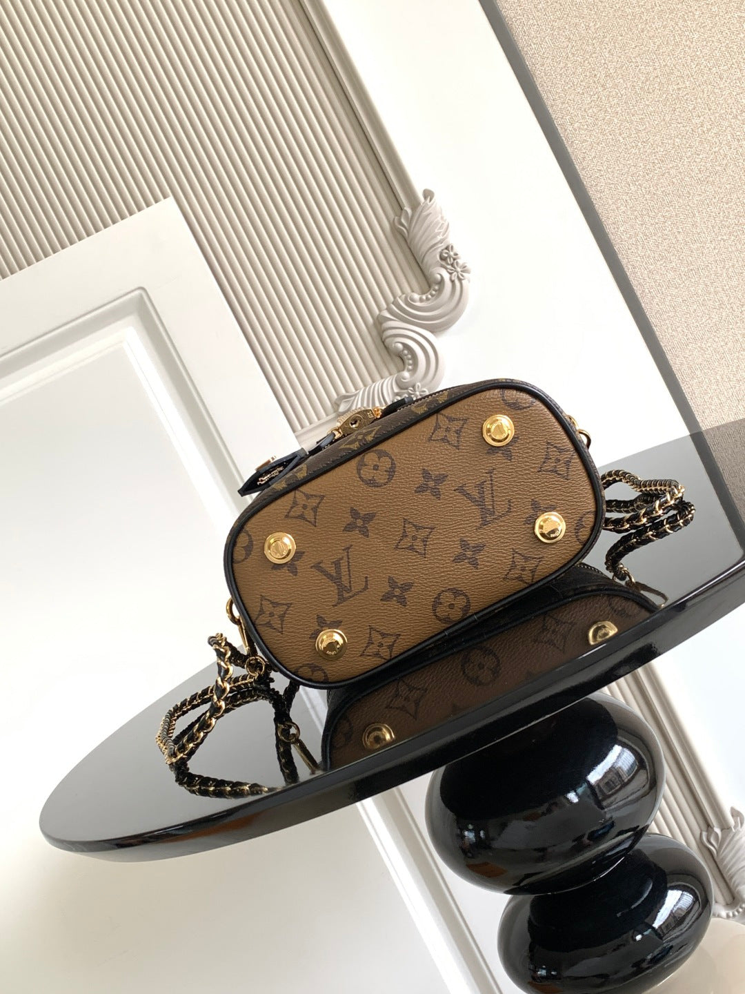 Top-tier Authentic-Grade Quality handbag Size: 𝟏𝟗.𝟎 𝐱 𝟏𝟏.𝟎 𝐱 𝟏𝟑.𝟎 cm