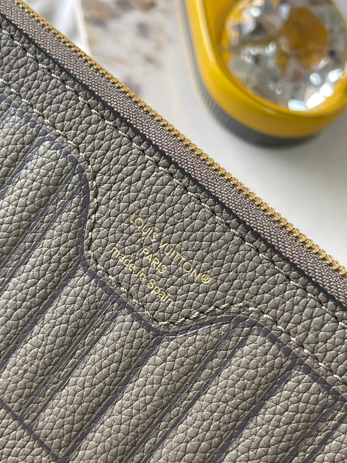Top-tier Authentic-Grade Quality handbag Size: 31 x 28 x 14 cm