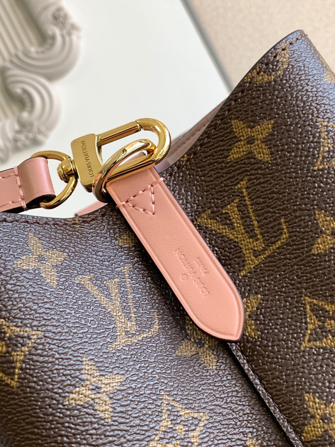 Top-tier Authentic-Grade Quality handbag Size: 26.0 x 26.0 x 17.5 cm