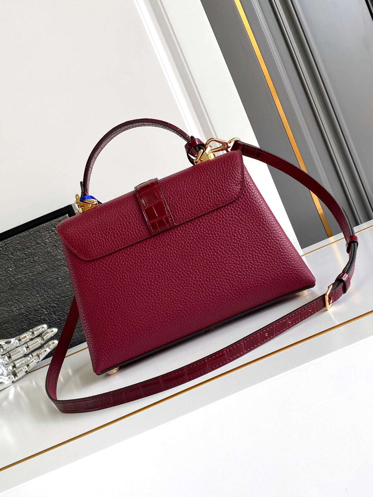 Top-tier Authentic-Grade Quality handbag Size:27×18×9cm