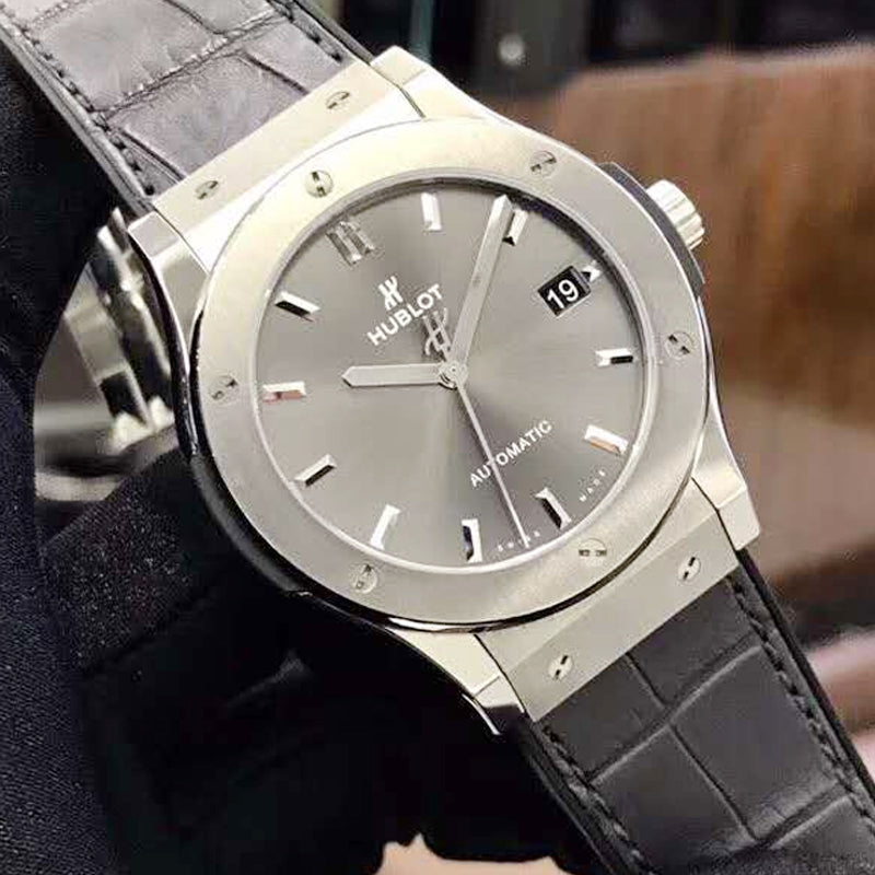 Replica Automatic Watch for Classic Fusion Leather Strap 42MM Silver Grey Dial