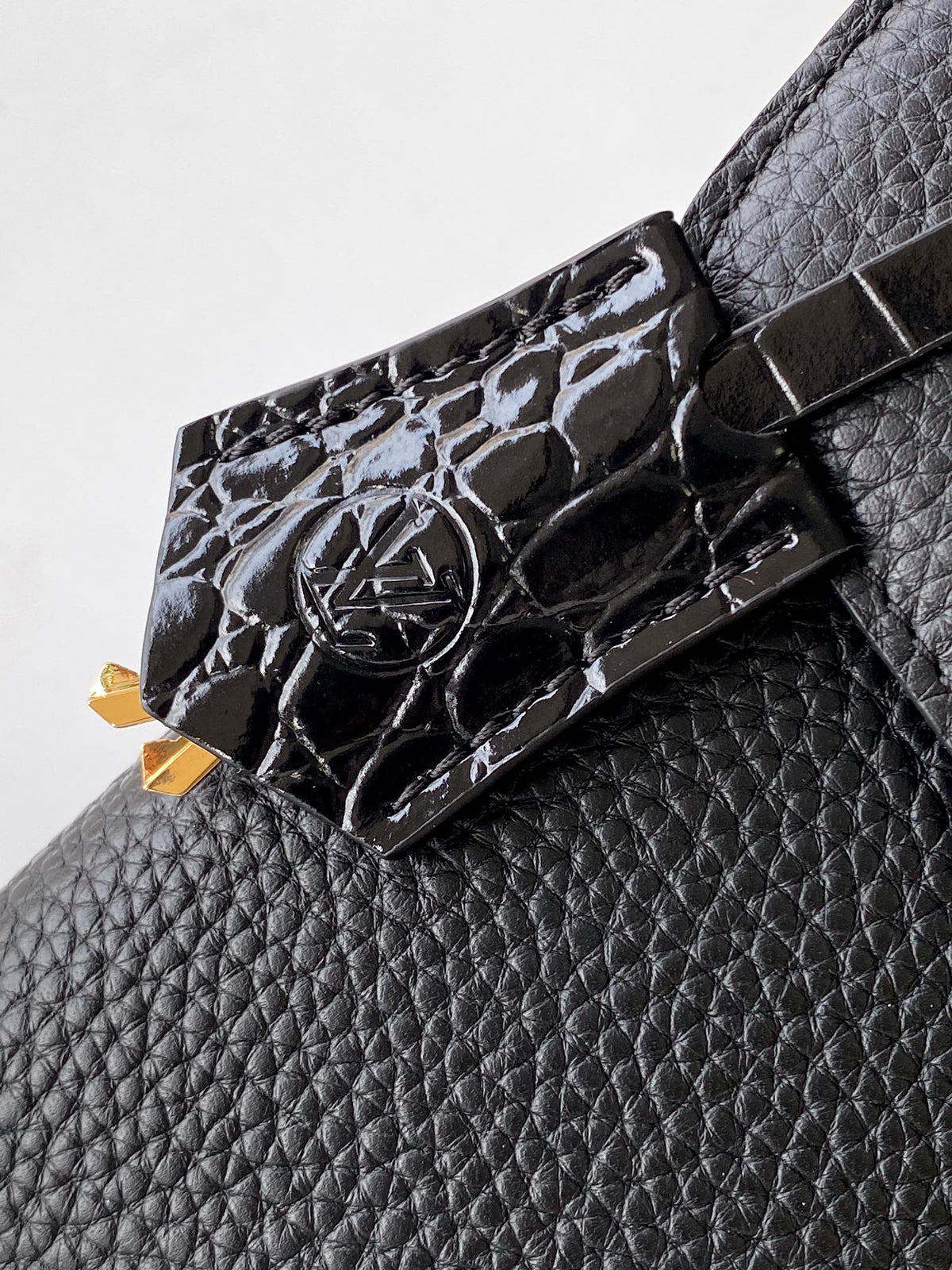 Top-tier Authentic-Grade Quality handbag Size:27×18×9cm
