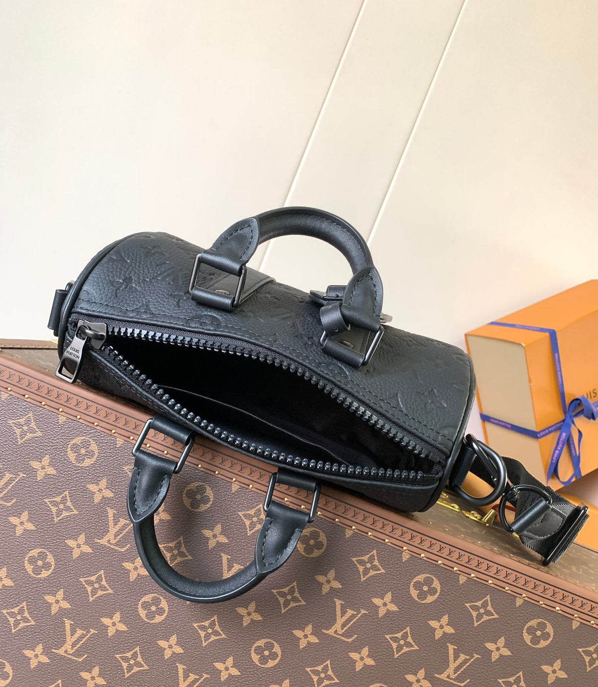 Top-tier Authentic-Grade Quality handbag Size: 25 x 15 x 11 cm