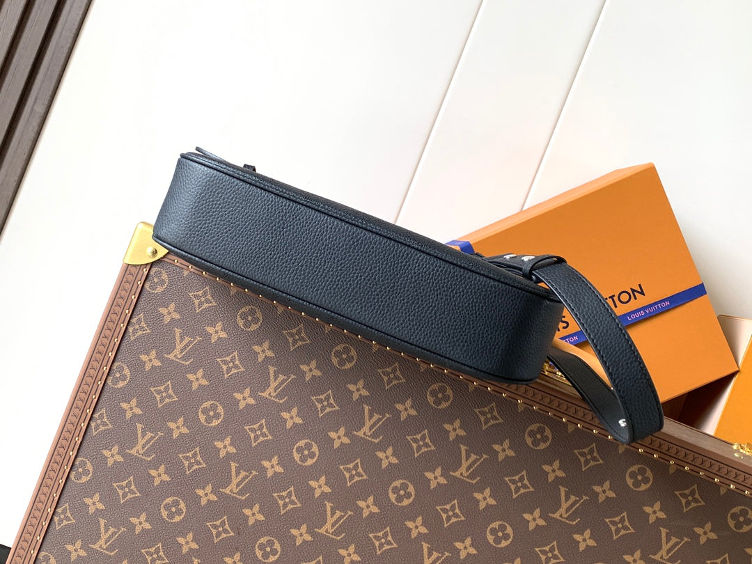 Top-tier Authentic-Grade Quality Medium Handbag M14618 (Black) Size:28 x 25 x 8 cm