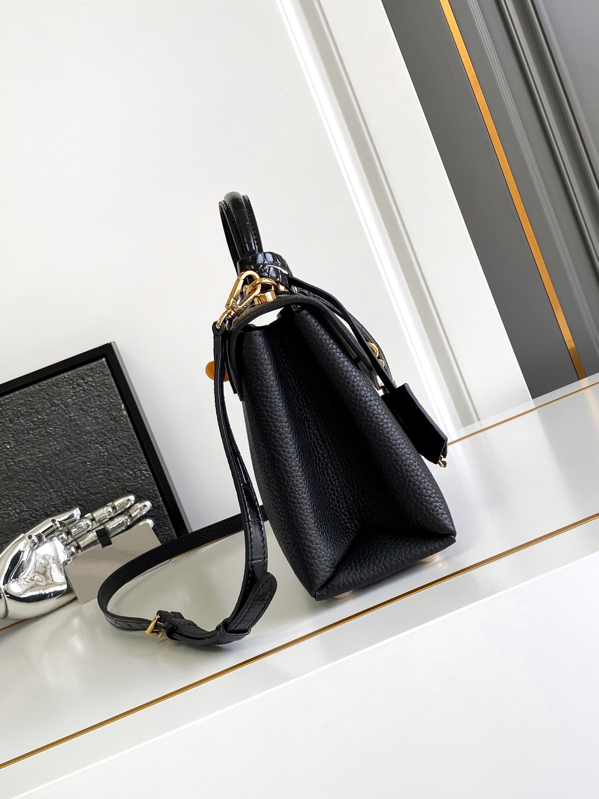 Top-tier Authentic-Grade Quality handbag Size:27×18×9cm