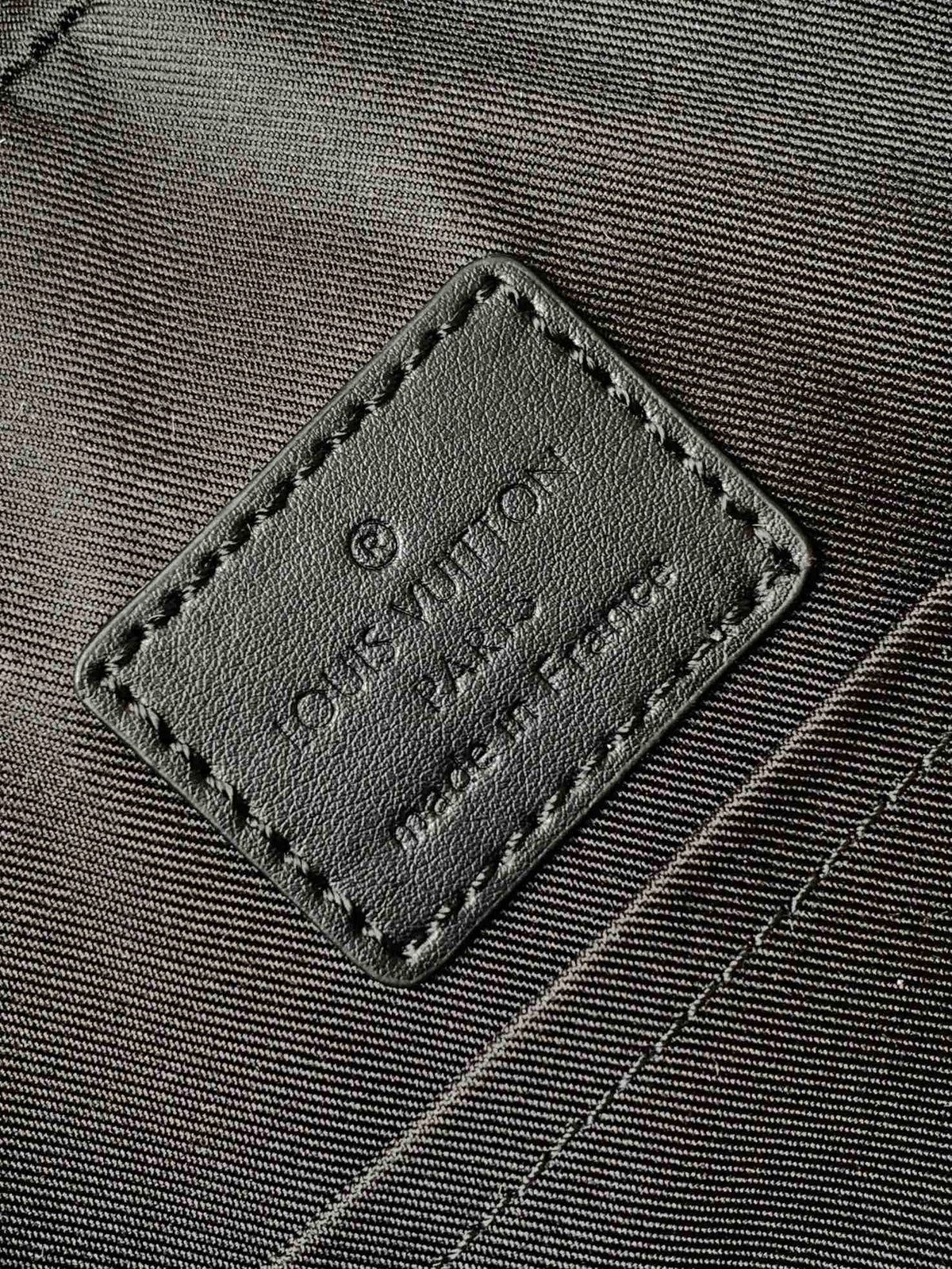 Top-tier Authentic-Grade Quality handbag Size: 31 x 41.5 x 15.5 cm