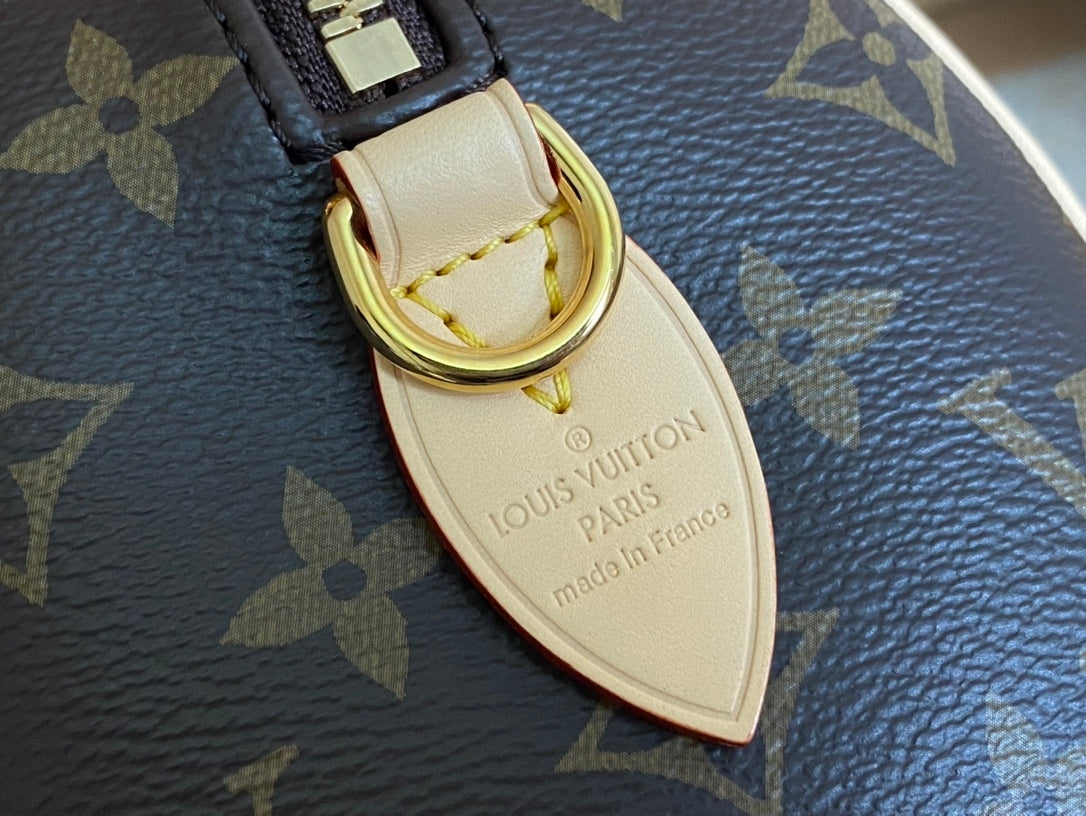 Top-tier Authentic-Grade Quality handbag Size: 20.5 x 13.5 x 12 cm