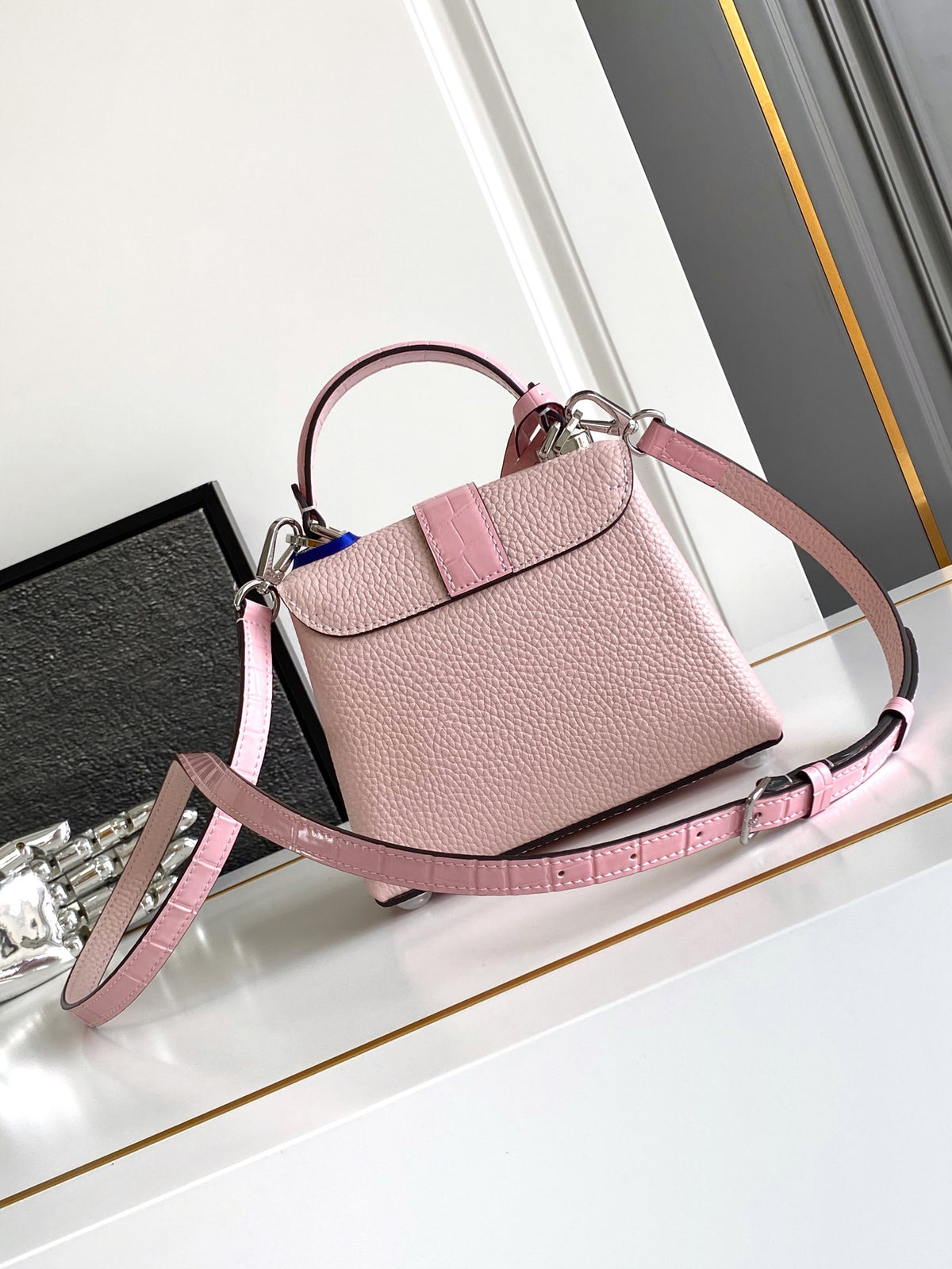Top-tier Authentic-Grade Quality handbag Size:19×15×9cm