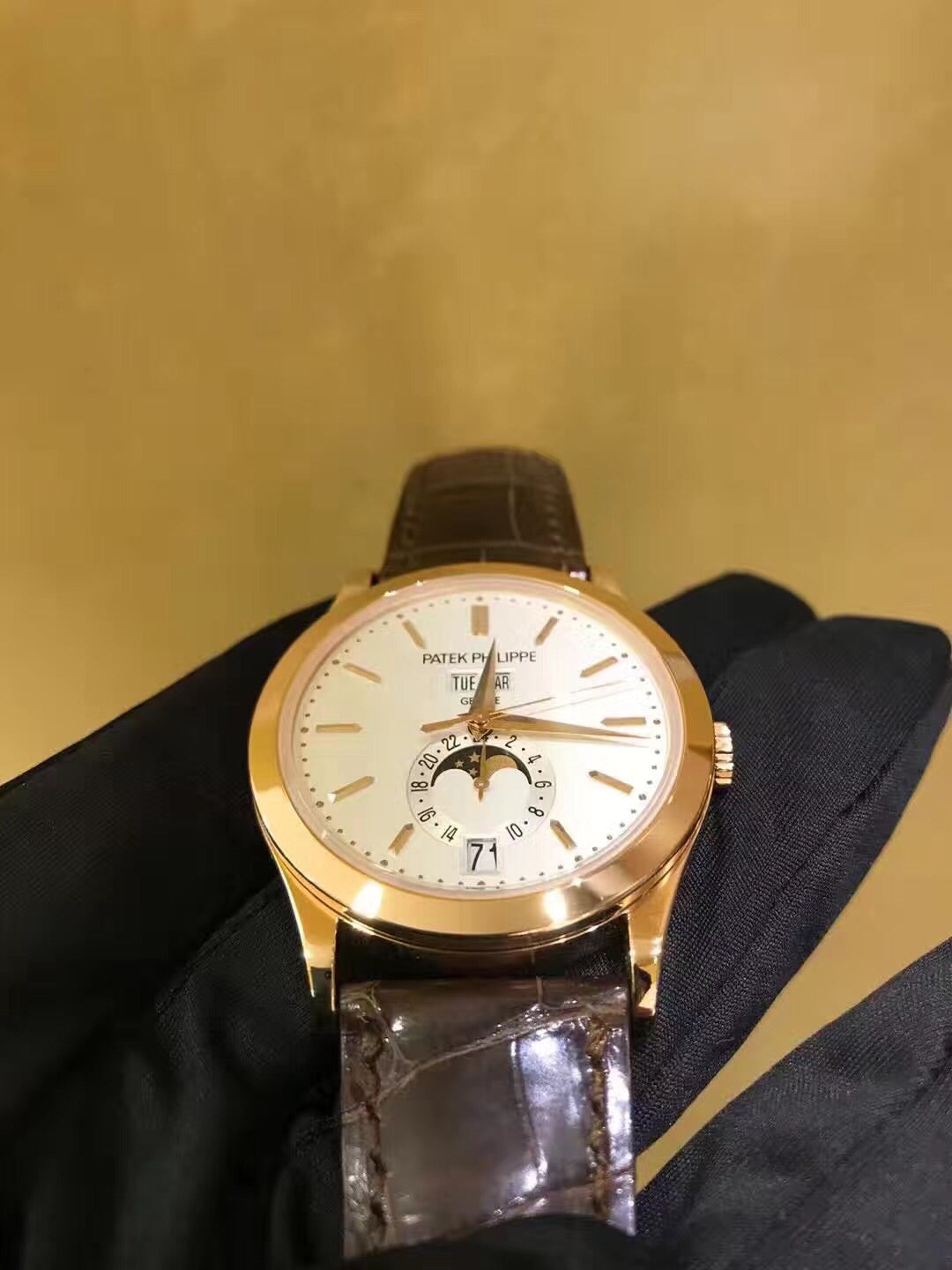 Luxury Automatic Watch for COMPLICATIONS 39mm White Dial