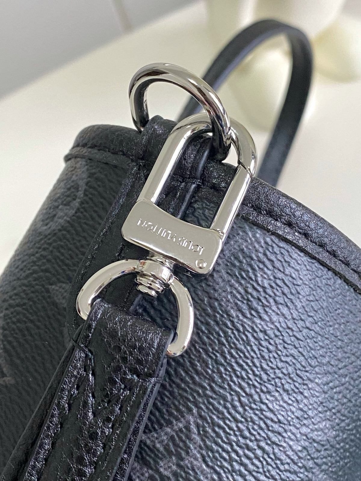 Top-tier Authentic-Grade Quality handbag Size: 26.5 x 16.5 x 11 cm