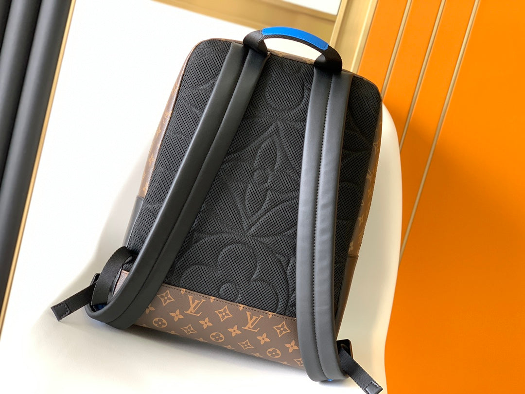 Top-tier Authentic-Grade Quality handbag Size: 32 x 42 x 15 cm