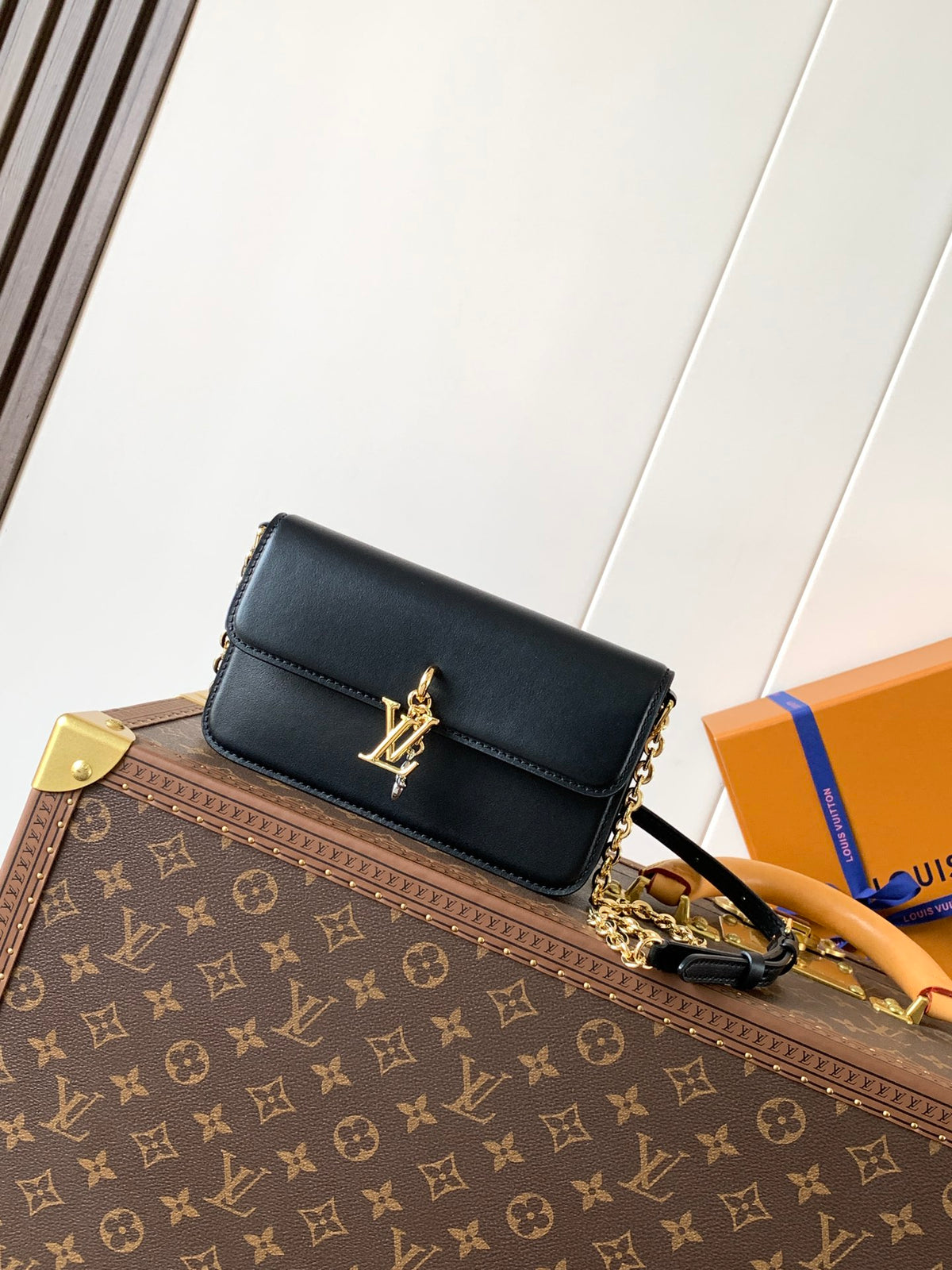 Top-tier Authentic-Grade Quality handbag Size: 11.5 x 4 x 20 cm