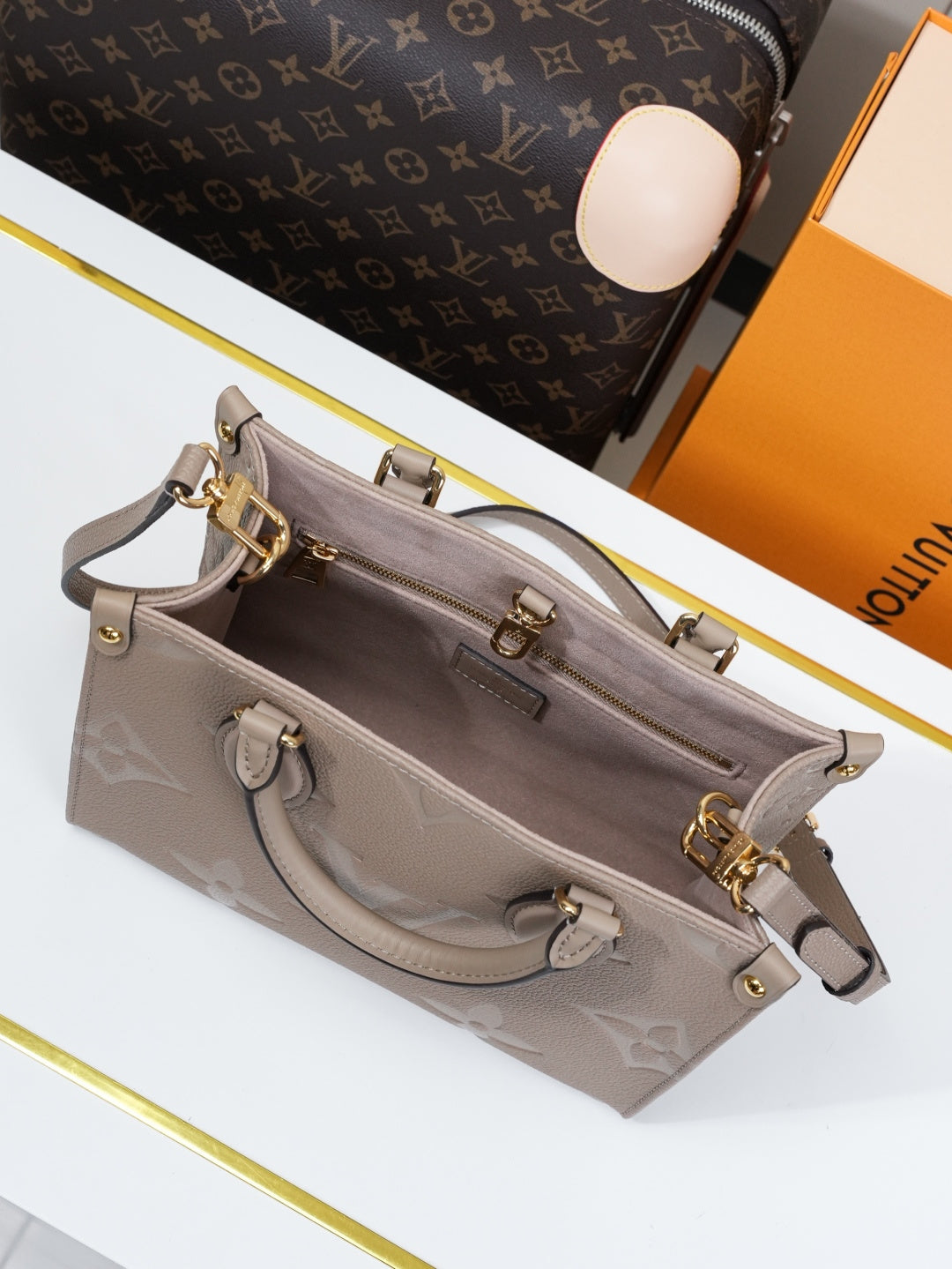 Top-tier Authentic-Grade Quality handbag Size:25.0 x 19.0 x 11.5 cm