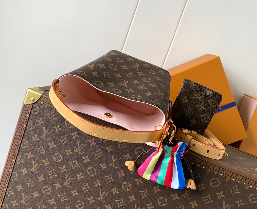 Top-tier Authentic-Grade Quality BB handbag Size:18 x 12 x 16 cm