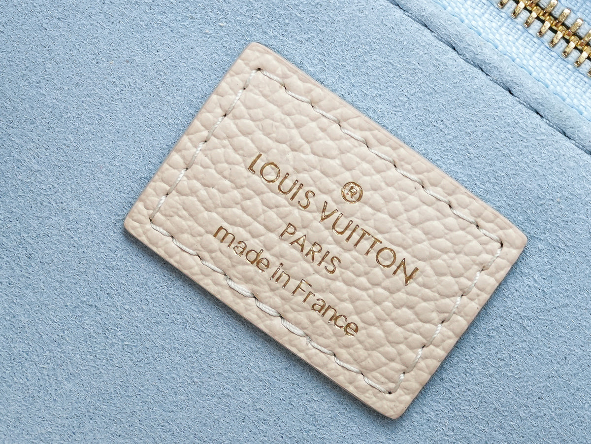 Top-tier Authentic-Grade Quality handbag Size:25.0 x 19.0 x 11.5 cm