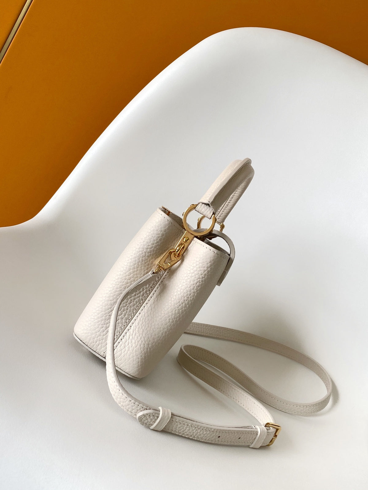 Top-tier Authentic-Grade Quality handbag Size:27.0 x 17.3 x 9.0 cm/21.0 x 13.6 x 8.0 cm