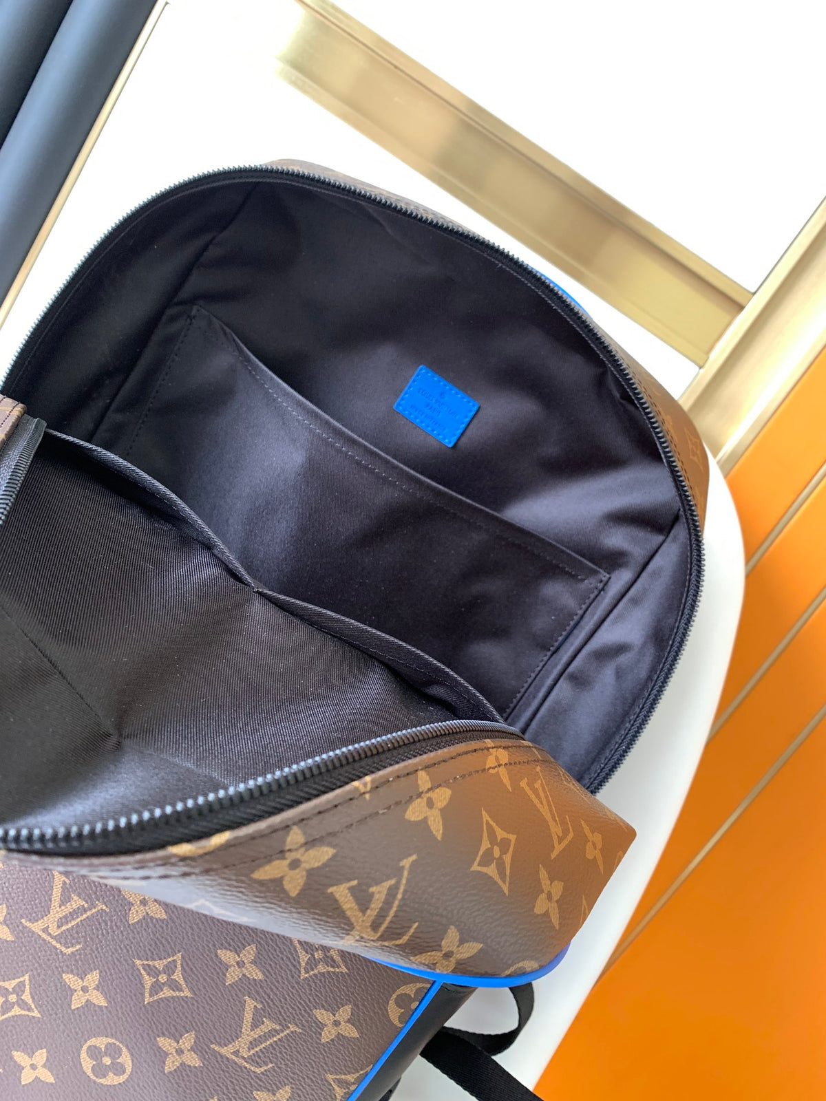 Top-tier Authentic-Grade Quality handbag Size: 32 x 42 x 15 cm