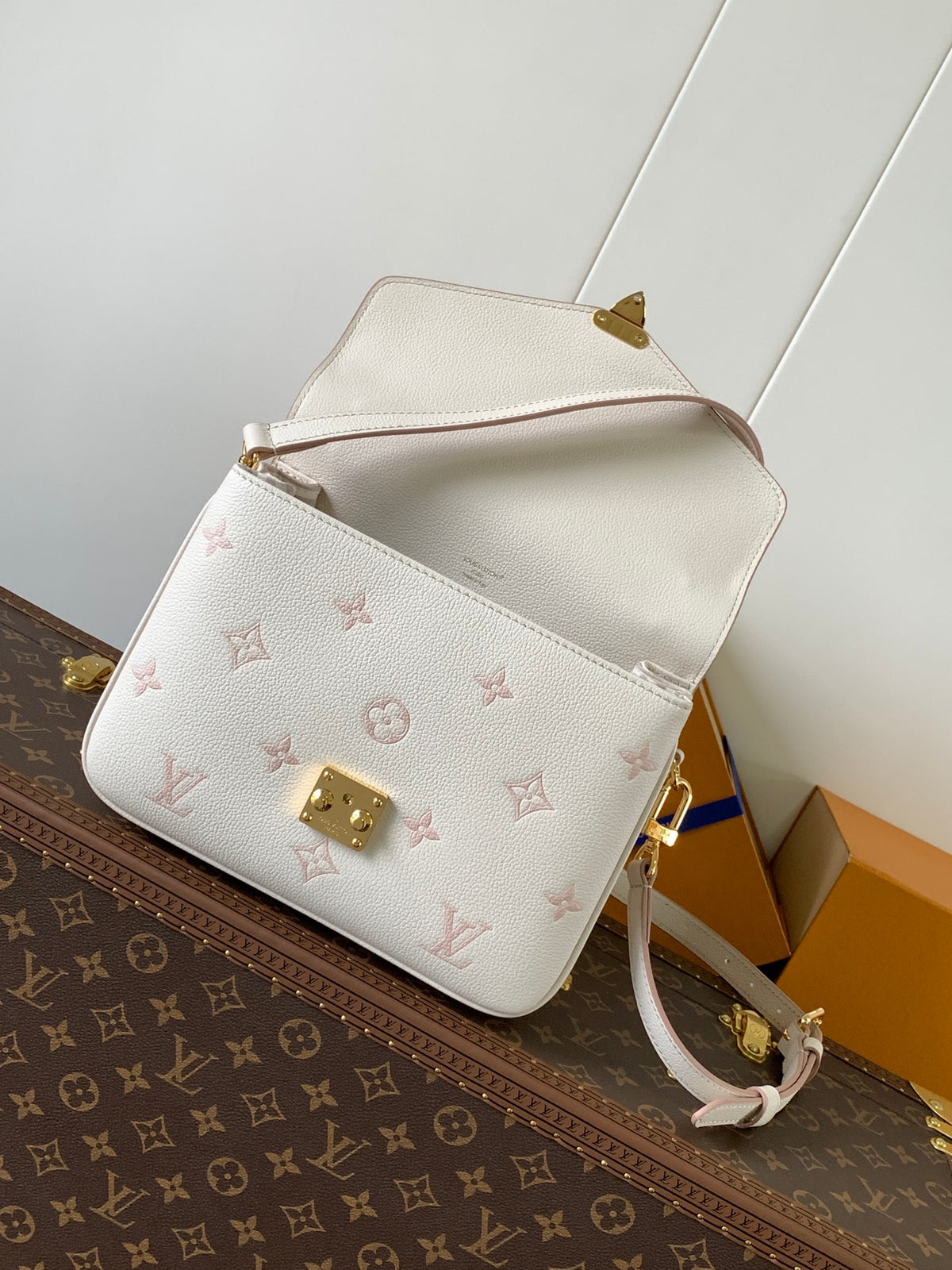 Top-tier Authentic-Grade Quality handbag Size: 9.8 x 7.5 x 2.8 inches.