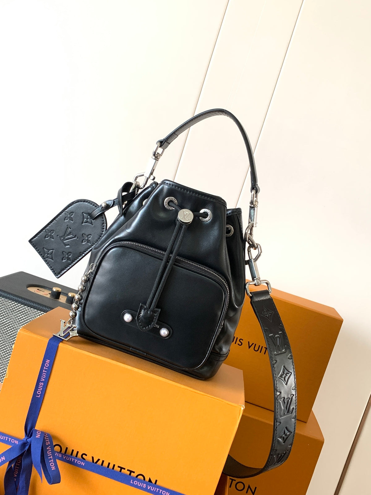 Top-tier Authentic-Grade Quality handbag Size: 24 x 16 x 22 cm