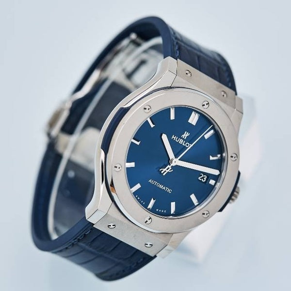 Replica Automatic Watch for Classic Fusion Leather Strap 42MM Blue Dial