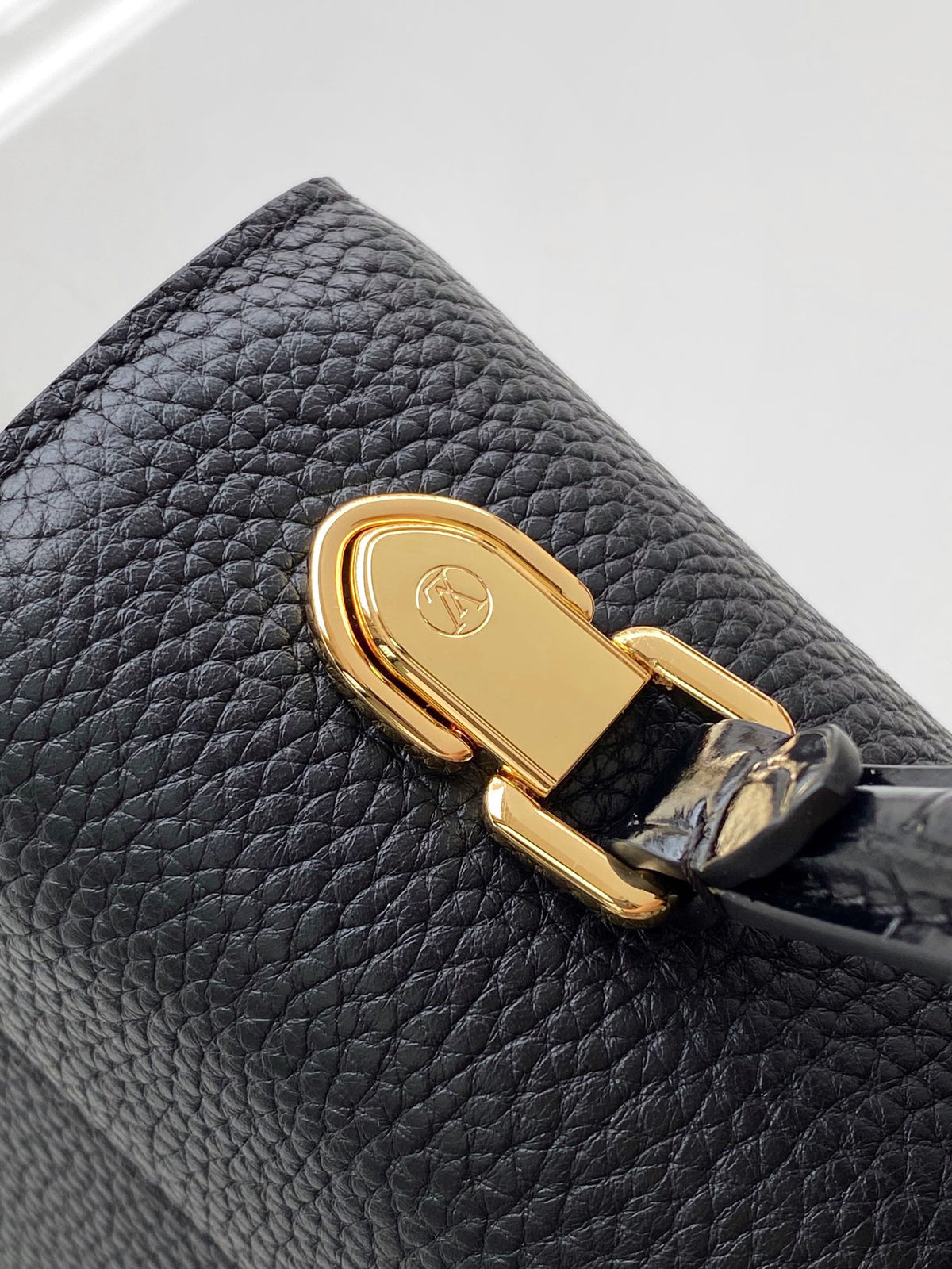 Top-tier Authentic-Grade Quality handbag Size:27×18×9cm