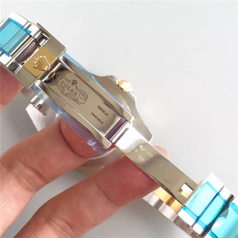 Luxury Automatic Watch for Men GMT Master II 116713-LN-78203 40mm Silver Gold Dial