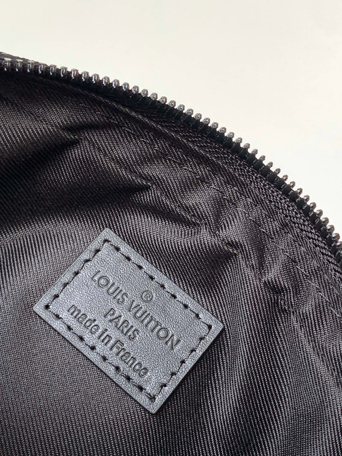 Top-tier Authentic-Grade Quality handbag Size: 11 x 18.5 x 6.5 cm