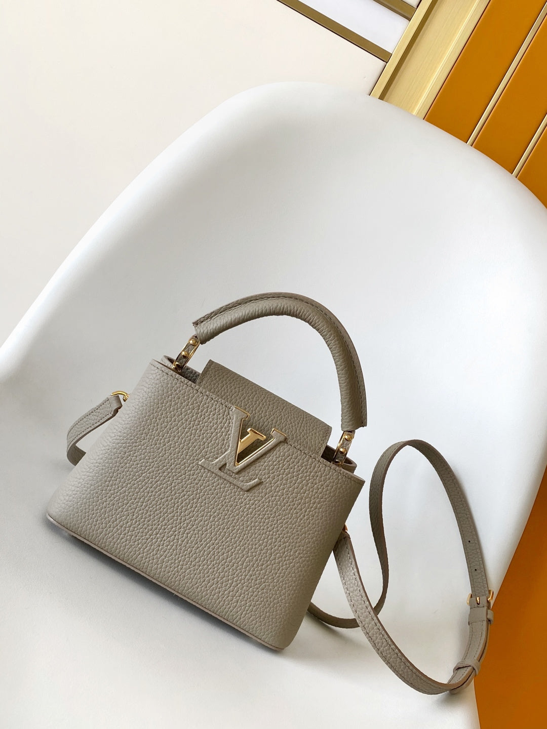 Top-tier Authentic-Grade Quality handbag Size:27.0 x 17.3 x 9.0 cm/21.0 x 13.6 x 8.0 cm