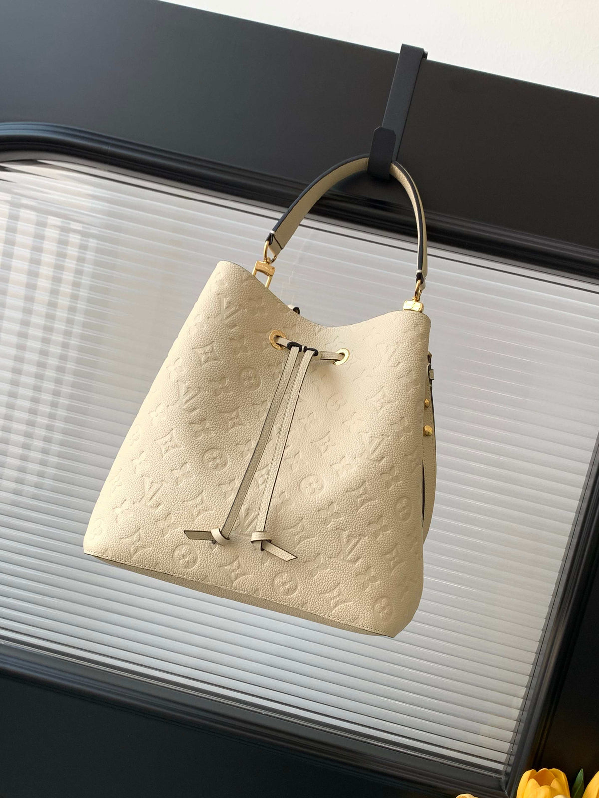 Top-tier Authentic-Grade Quality handbag Size: 26.0 x 26.0 x 17.5 cm