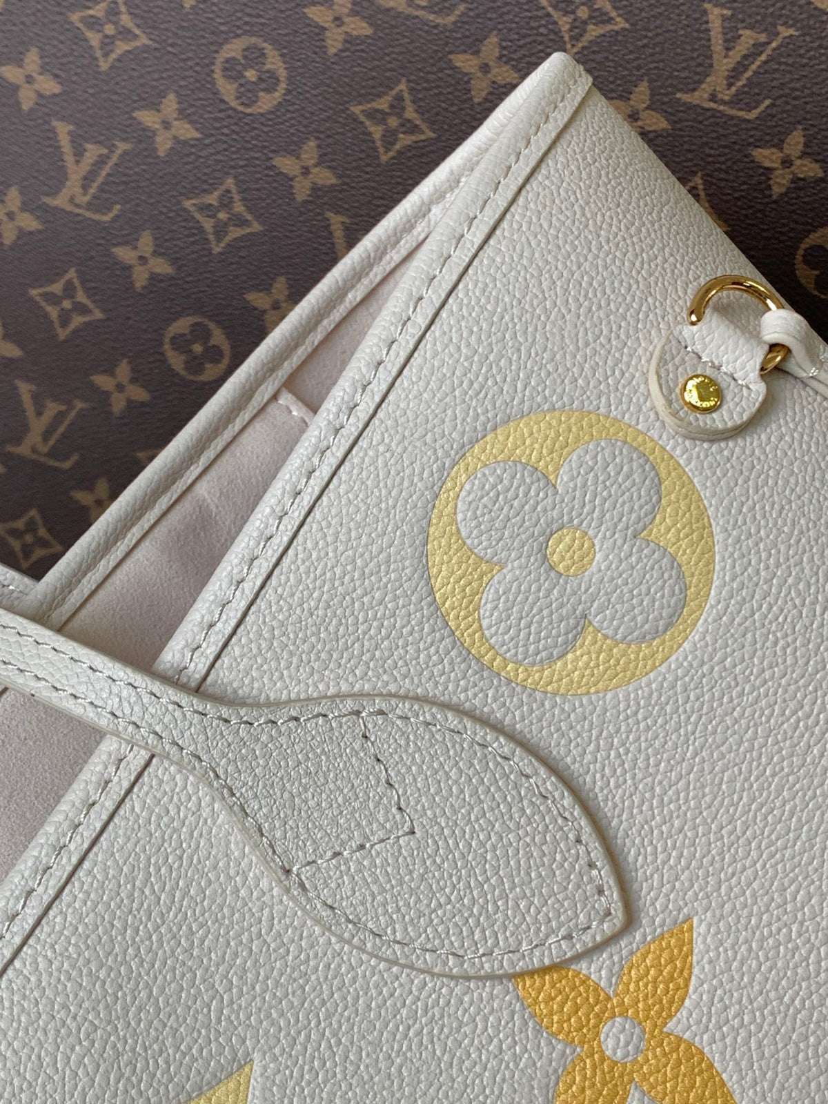 Top-tier Authentic-Grade Quality handbag Size: 32x29x17cm