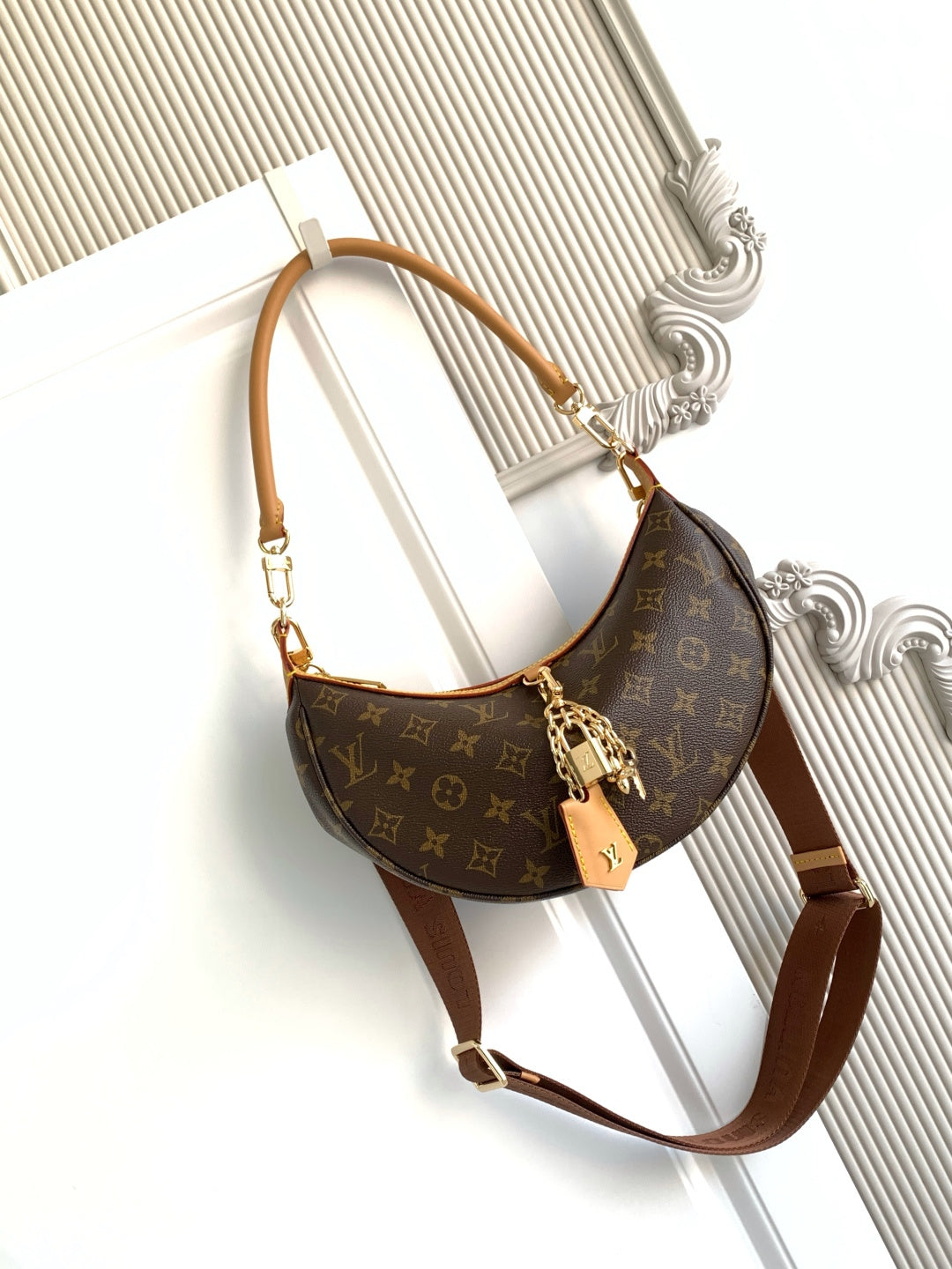 Top-tier Authentic-Grade Quality handbag Size: 28.0 x 15.0 x 7.0 cm
