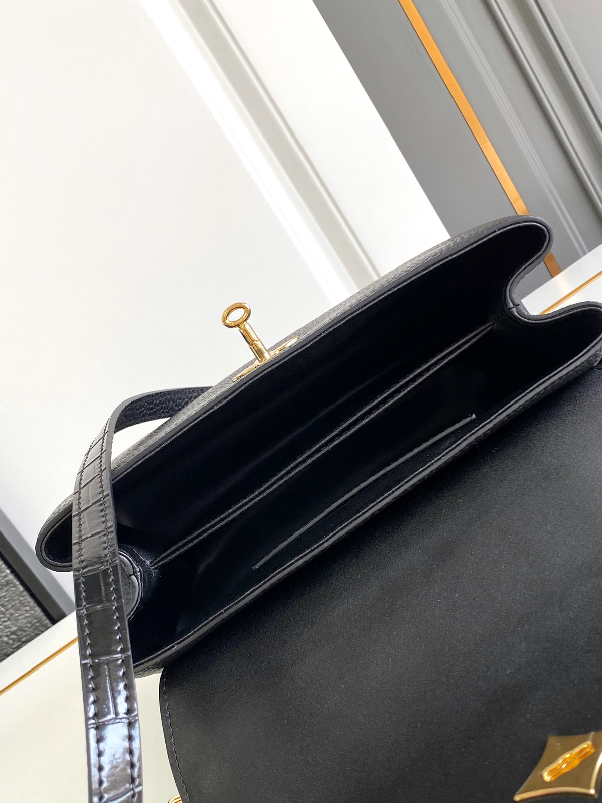 Top-tier Authentic-Grade Quality handbag Size:27×18×9cm