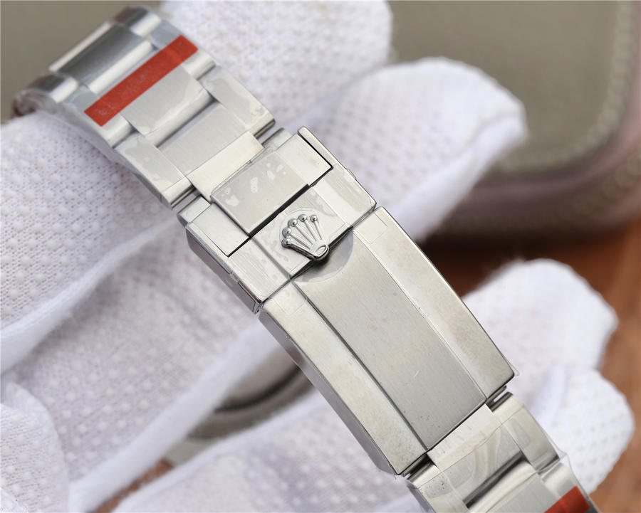 Replica Automatic Watch for Men Explorer M226570-0001 42mm Dial