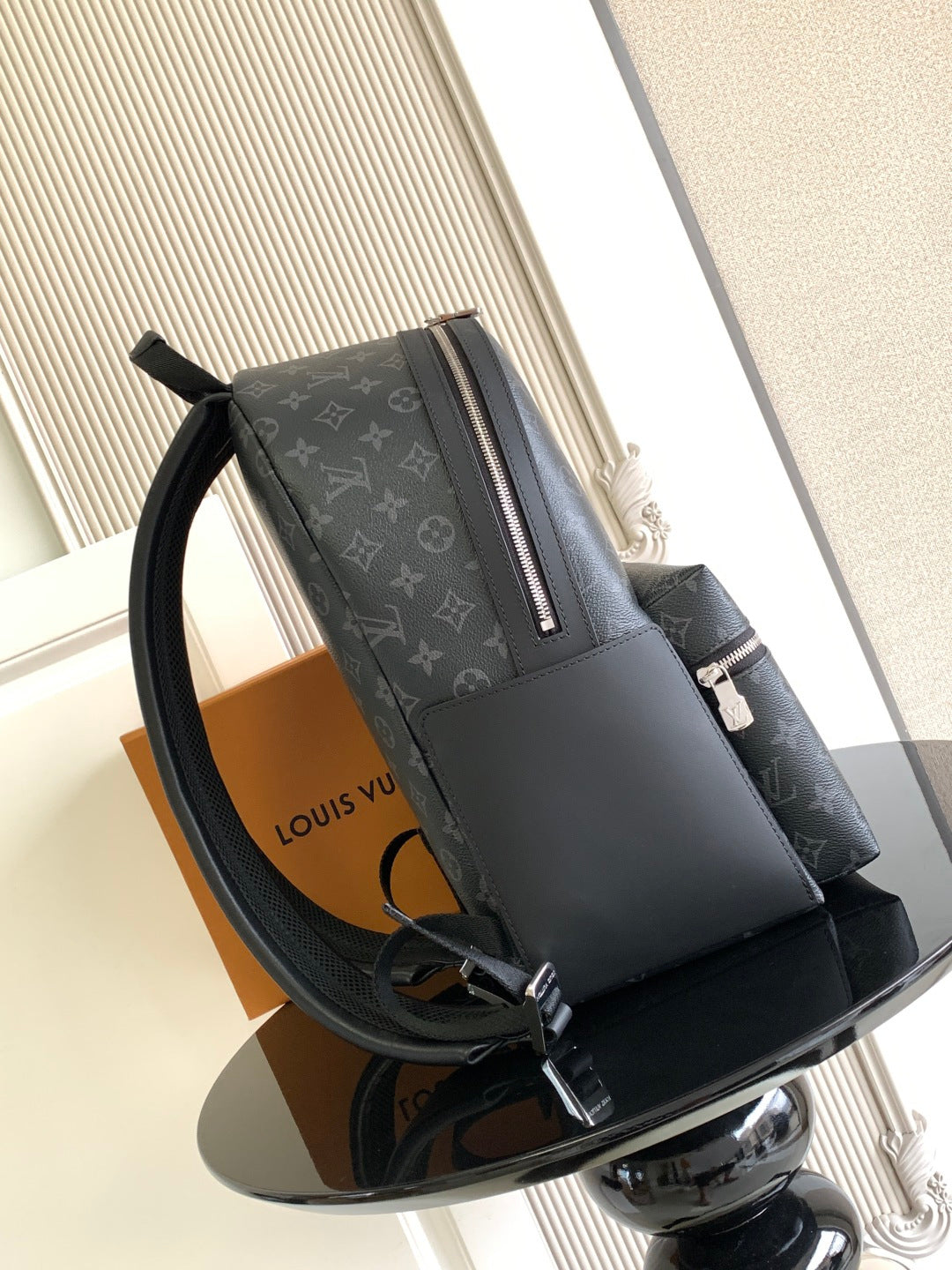 Top-tier Authentic-Grade Quality Black handbag Size: 𝟐𝟗.𝟎 𝐱 𝟑𝟖.𝟎 𝐱 𝟐𝟎.𝟎 cm