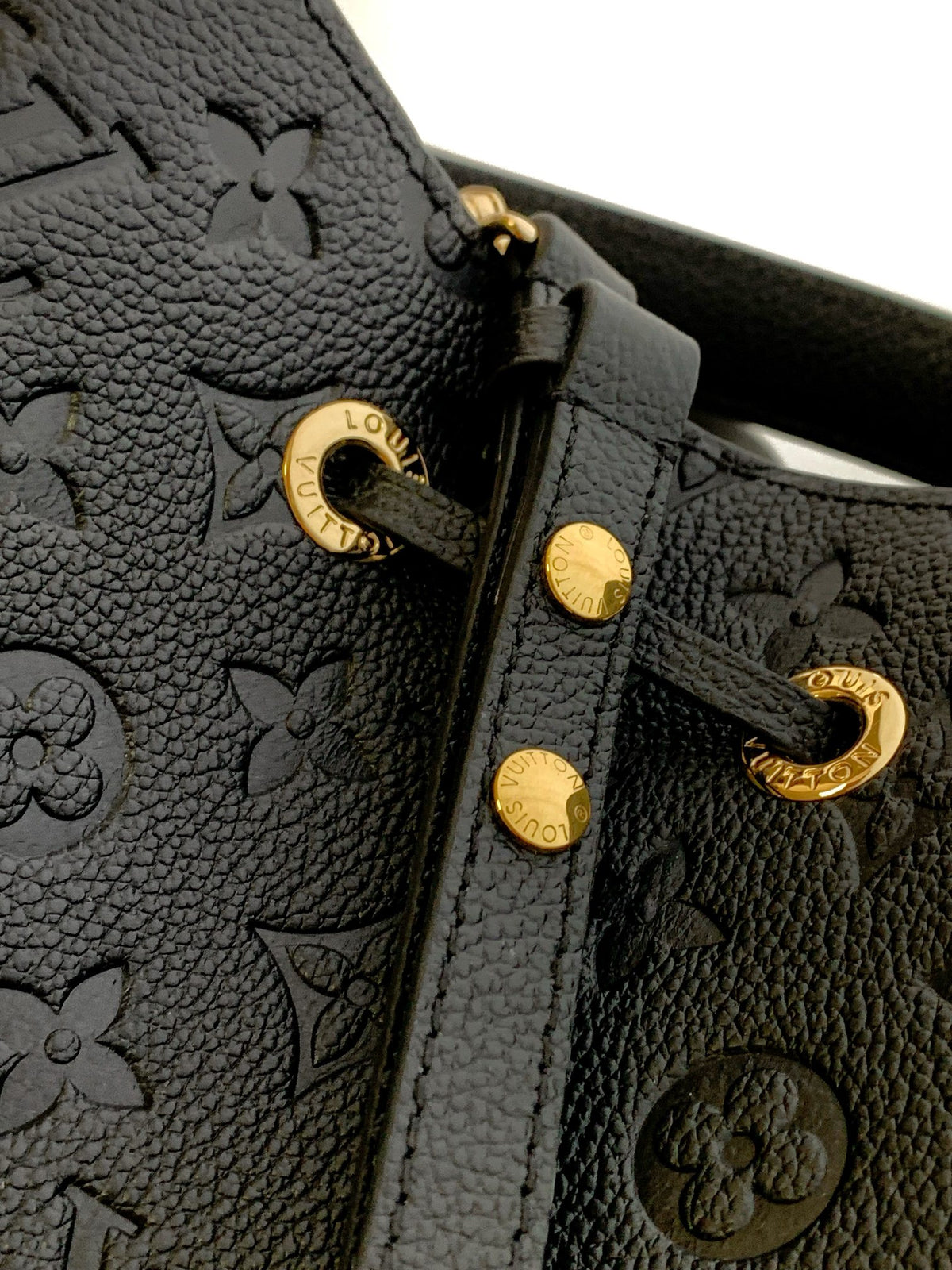 Top-tier Authentic-Grade Quality handbag Size: 26.0 x 26.0 x 17.5 cm