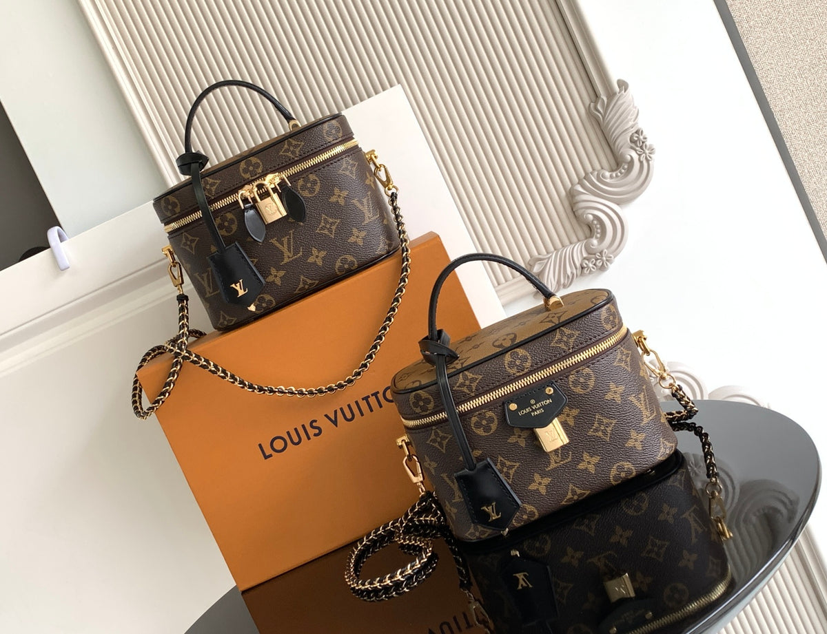 Top-tier Authentic-Grade Quality handbag Size: 𝟏𝟗.𝟎 𝐱 𝟏𝟏.𝟎 𝐱 𝟏𝟑.𝟎 cm