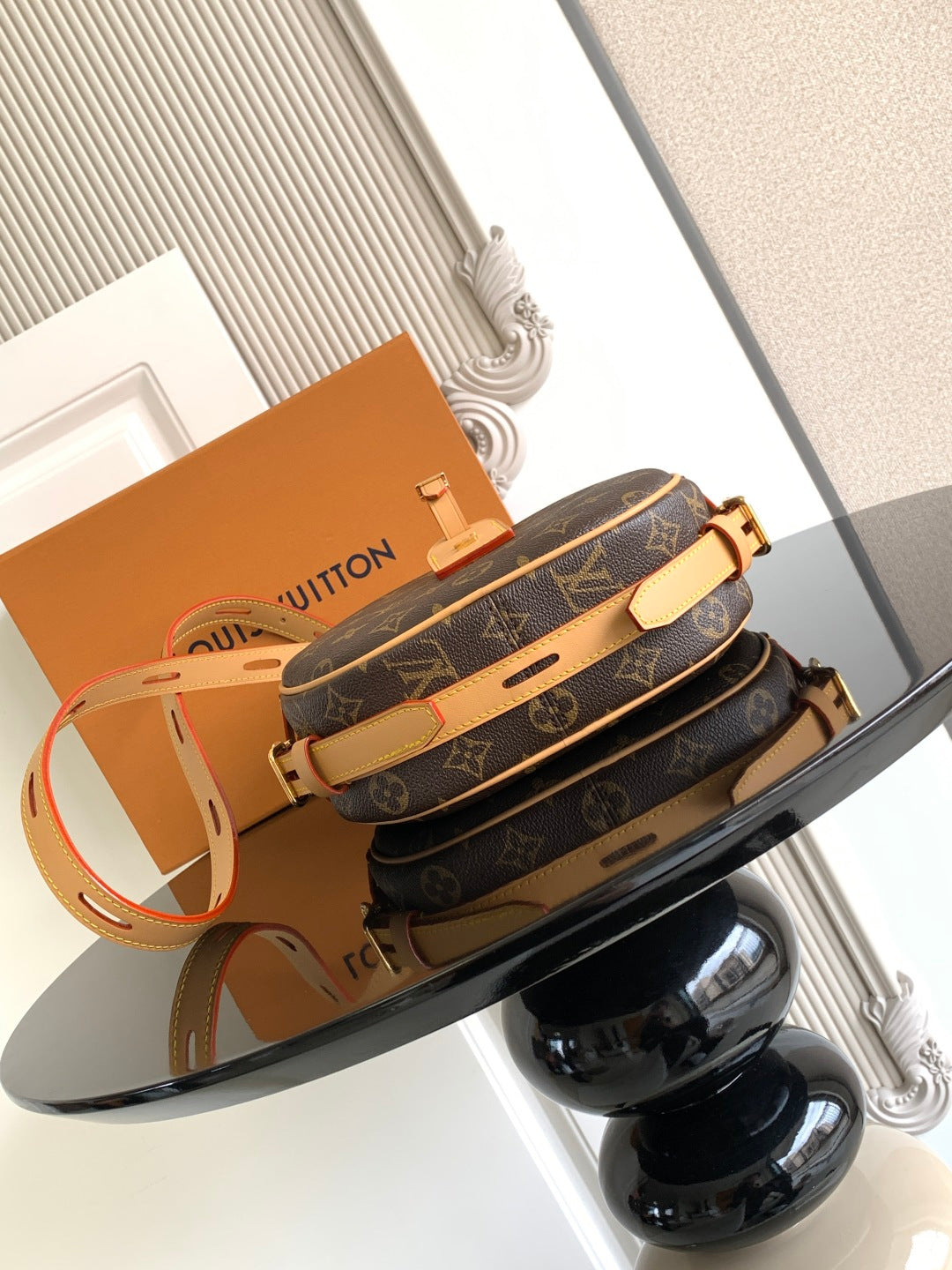 Top-tier Authentic-Grade Quality handbag Size: 20.0 x 22.5 x 8.0 cm