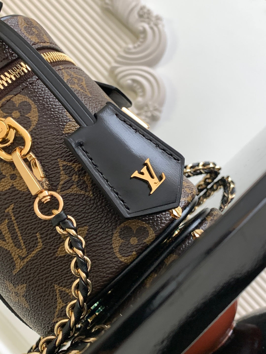 Top-tier Authentic-Grade Quality handbag Size: 𝟏𝟗.𝟎 𝐱 𝟏𝟏.𝟎 𝐱 𝟏𝟑.𝟎 cm