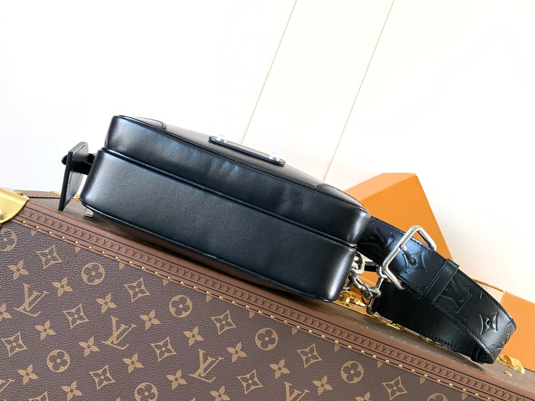 Top-tier Authentic-Grade Quality handbag Size: 25.0 x 17.5 x 11.0 cm