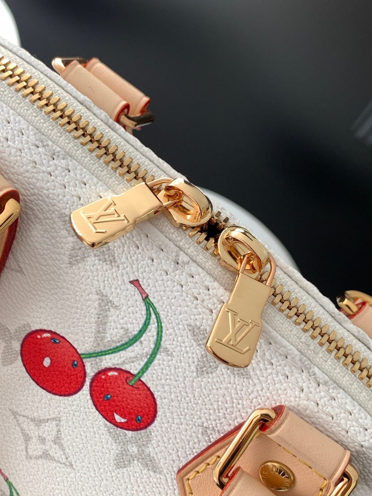 Top-tier Authentic-Grade Quality handbag Size: 23.5 x 17.5 x 11.5 cm