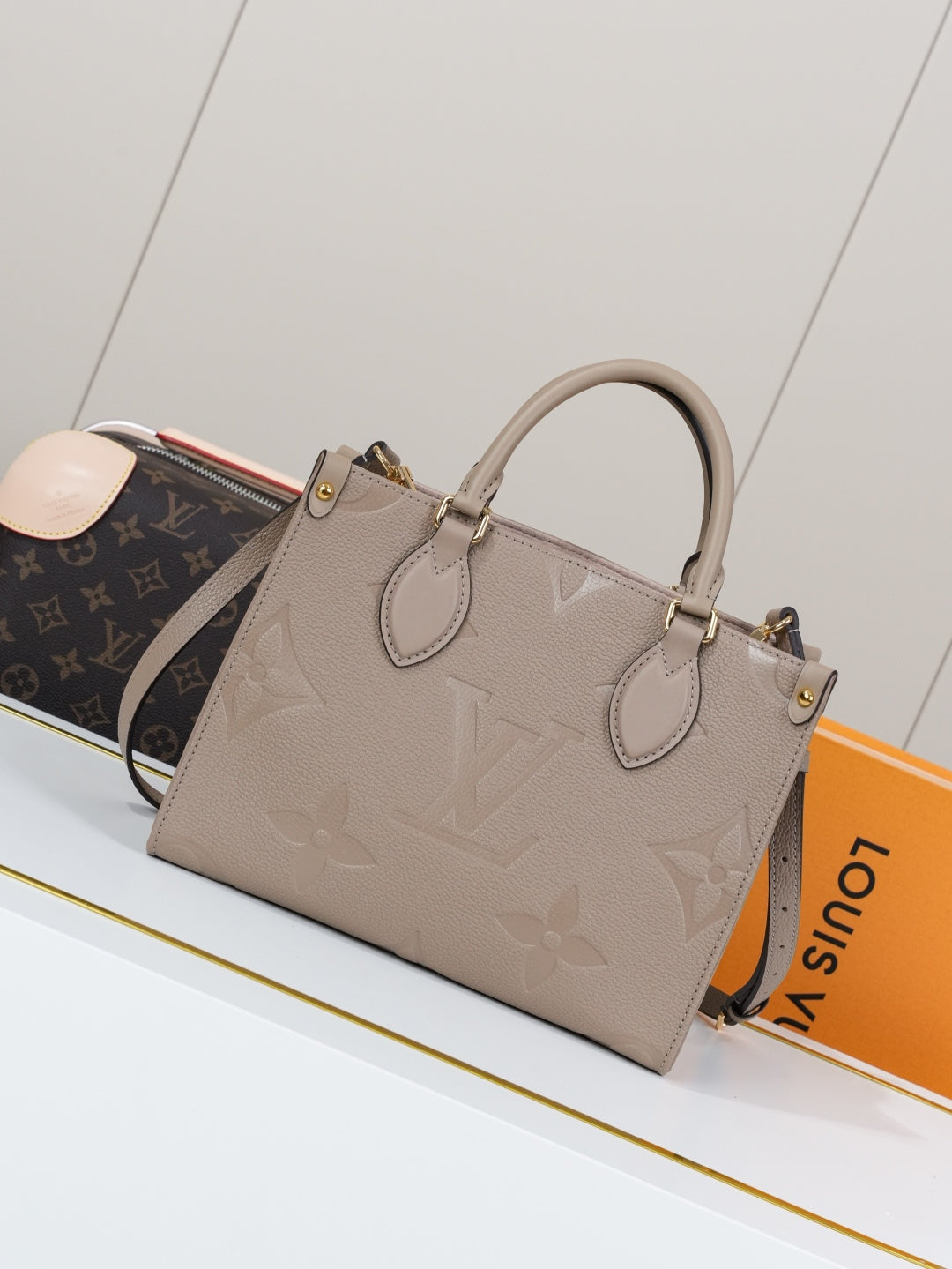 Top-tier Authentic-Grade Quality handbag Size:25.0 x 19.0 x 11.5 cm