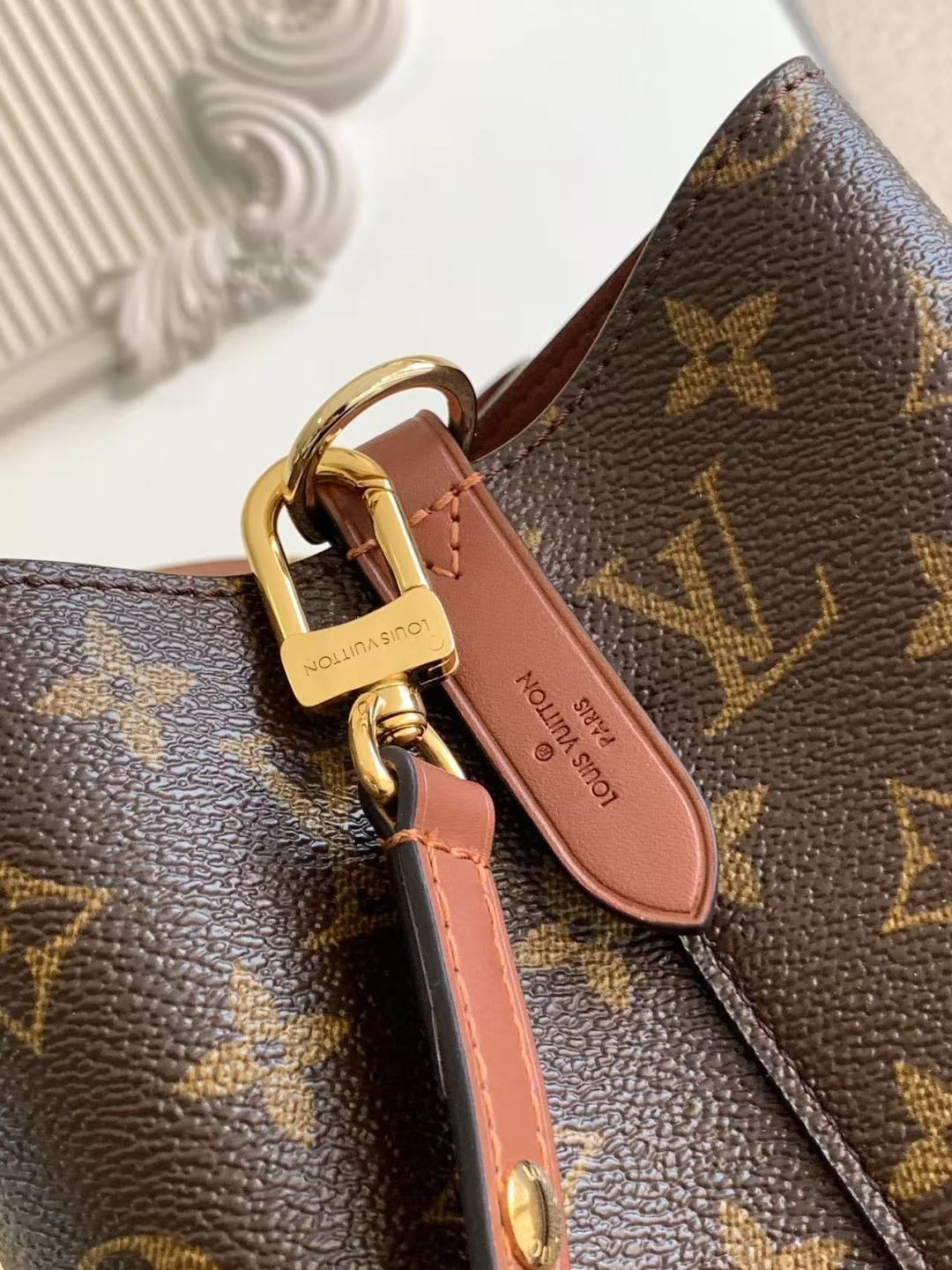 Top-tier Authentic-Grade Quality handbag Size: 26.0 x 26.0 x 17.5 cm