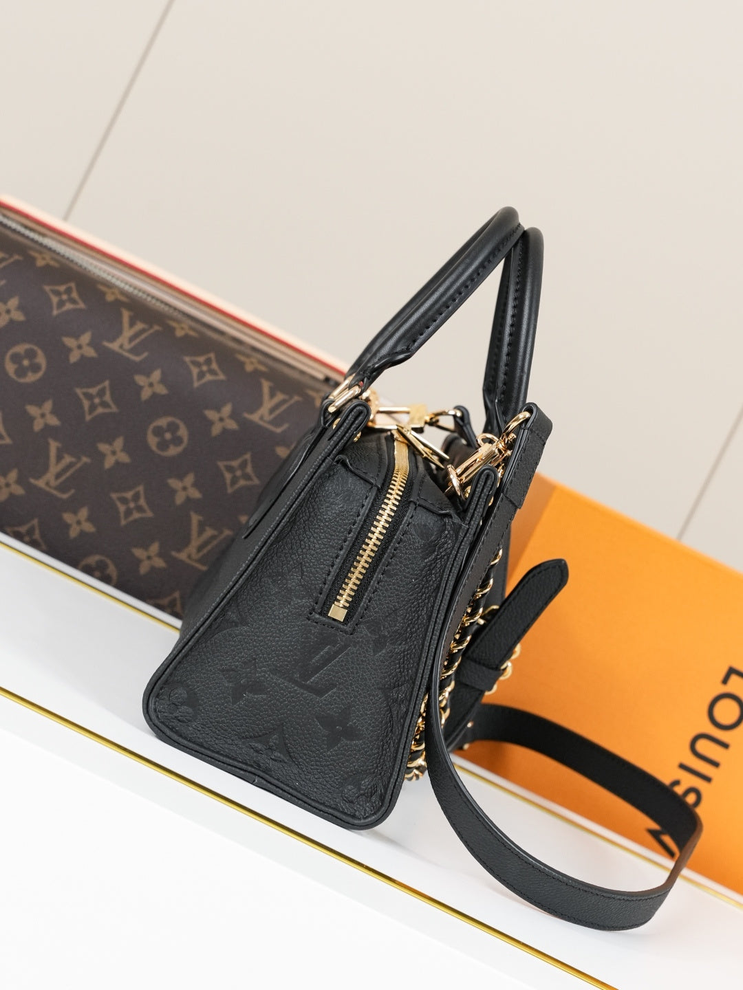 Top-tier Authentic-Grade Quality handbag Size:25.0 x 13.0 x 10.0 cm
