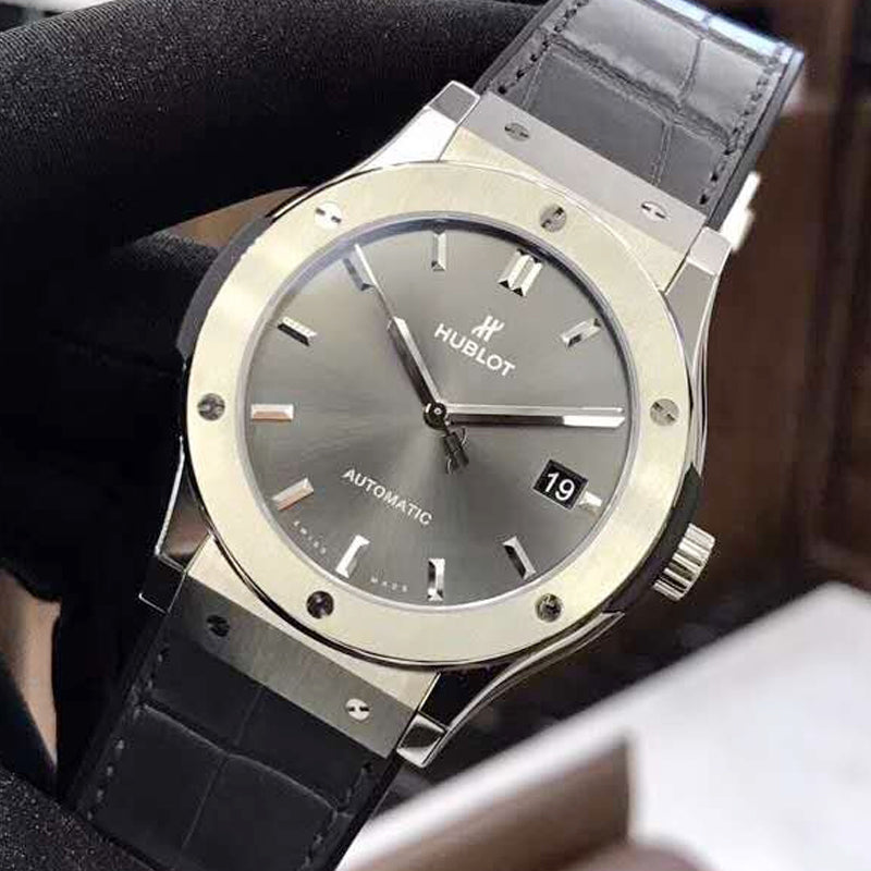 Replica Automatic Watch for Classic Fusion Leather Strap 42MM Silver Grey Dial