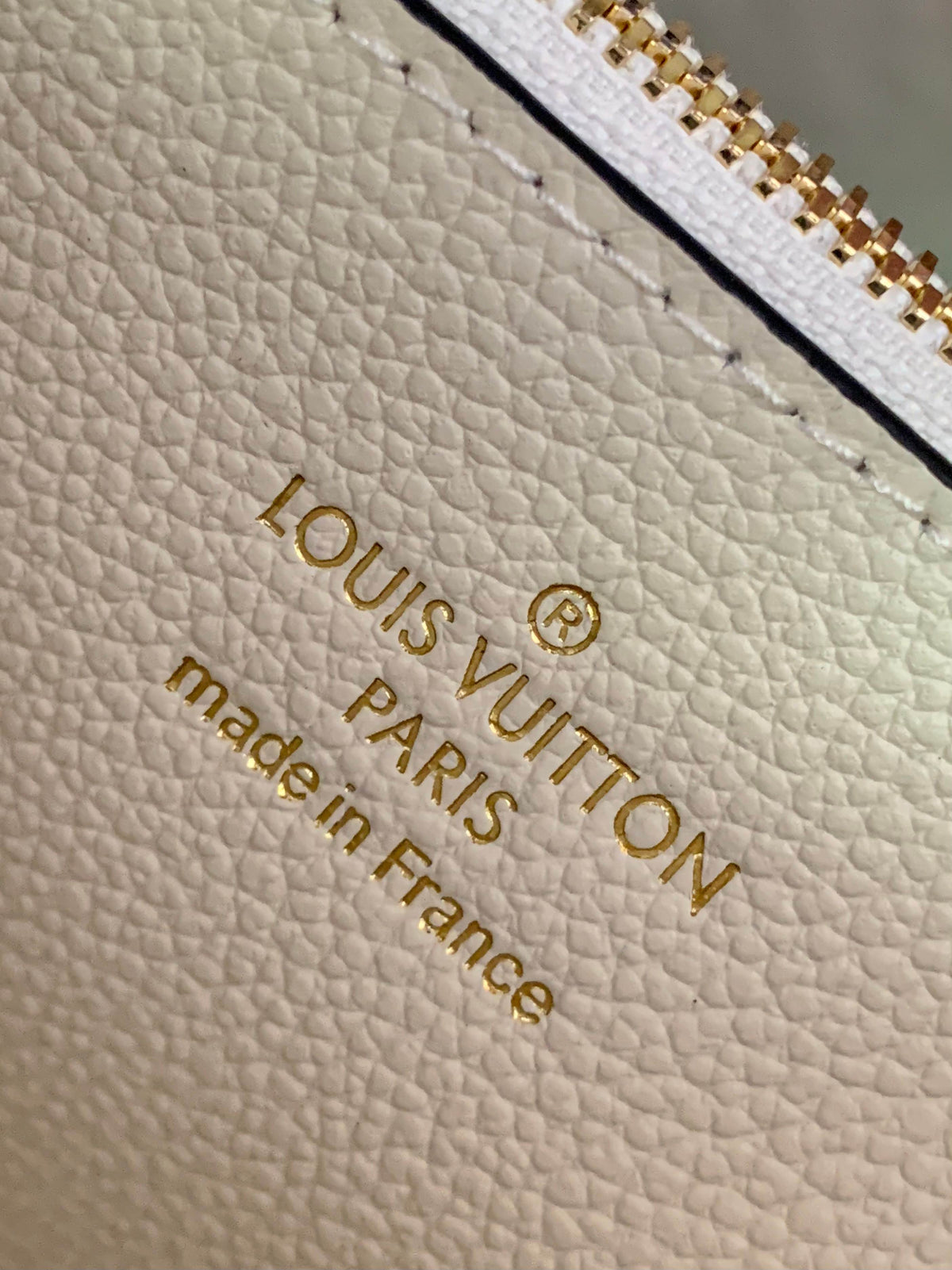 Top-tier Authentic-Grade Quality handbag Size: 26.0 x 26.0 x 17.5 cm