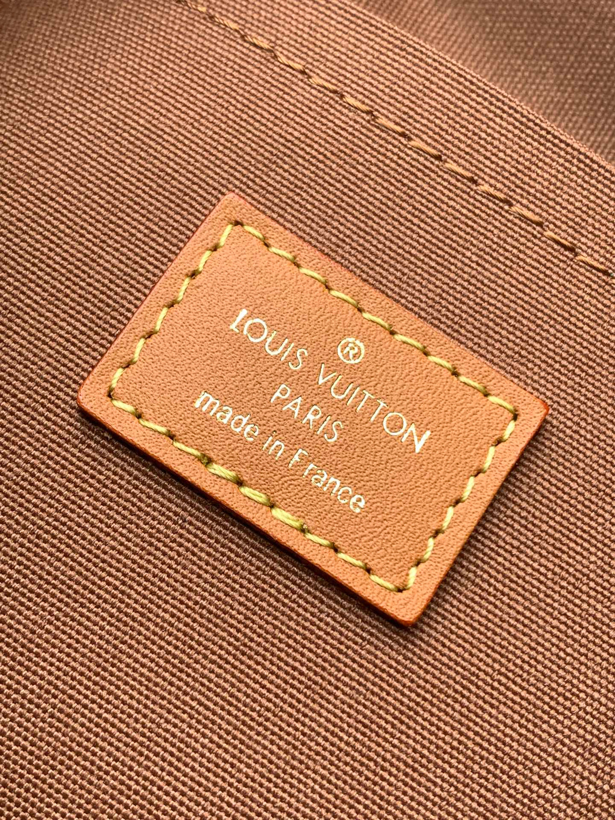 Top-tier Authentic-Grade Quality handbag Size: 24 x 16 x 22 cm